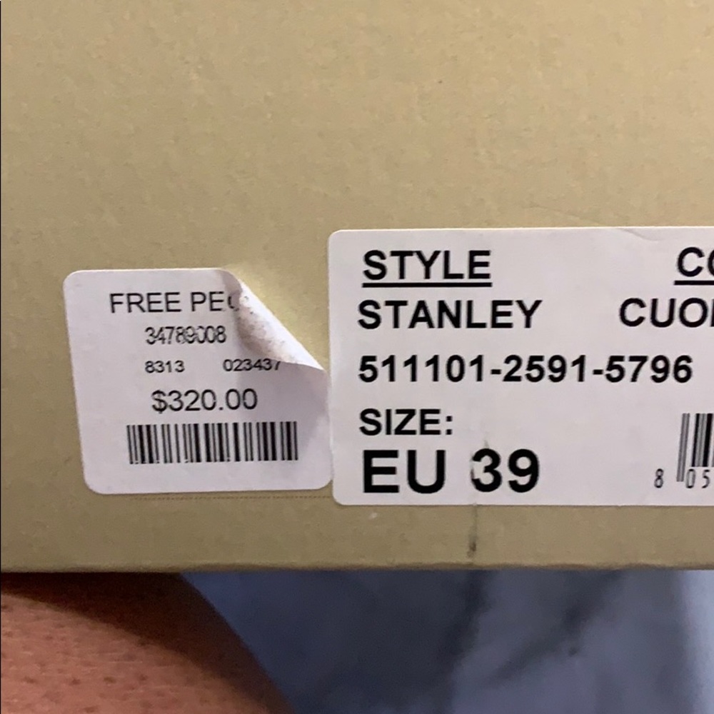 Shoes - Picture 3 of 3